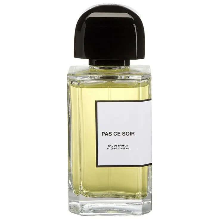 Pas Сe Soir BDK Parfums floral fragrance bottle for women.